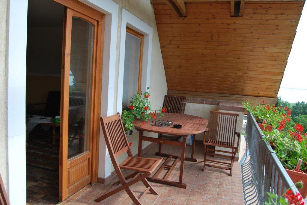 Sipos Borhaz Es Vendeghaz Hotel Badacsonyörs Buitenkant foto