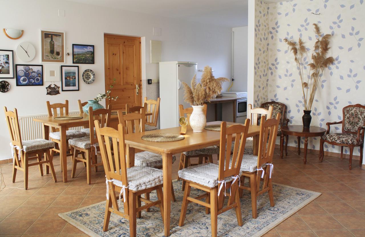 Sipos Borhaz Es Vendeghaz Hotel Badacsonyörs Buitenkant foto
